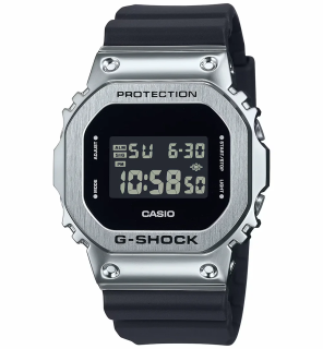 Casio GM-5600U-1