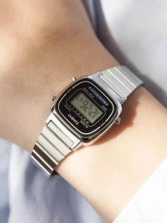 Casio LA670WD-1