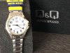 Q&Q QA07J204